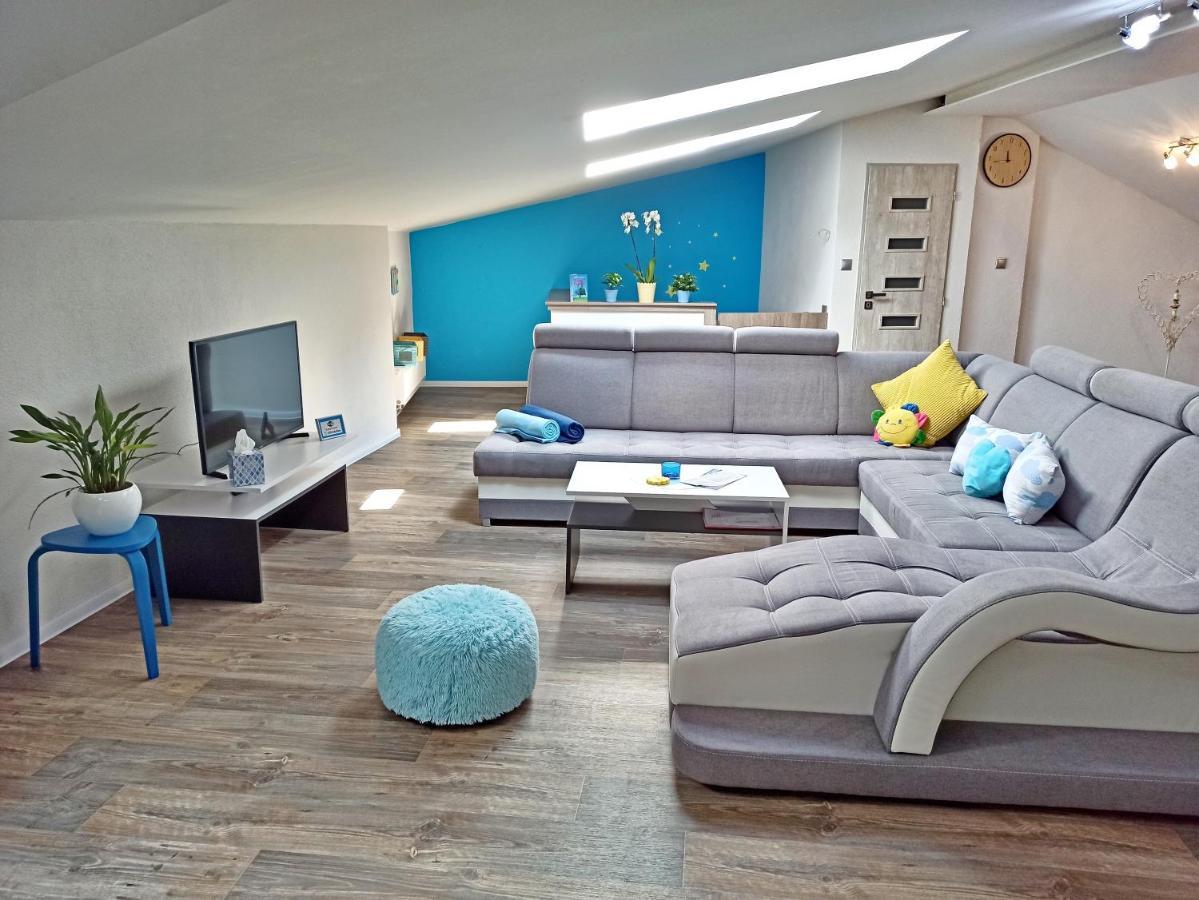 Shiny Star Apartman Spišská Nová Ves Екстериор снимка