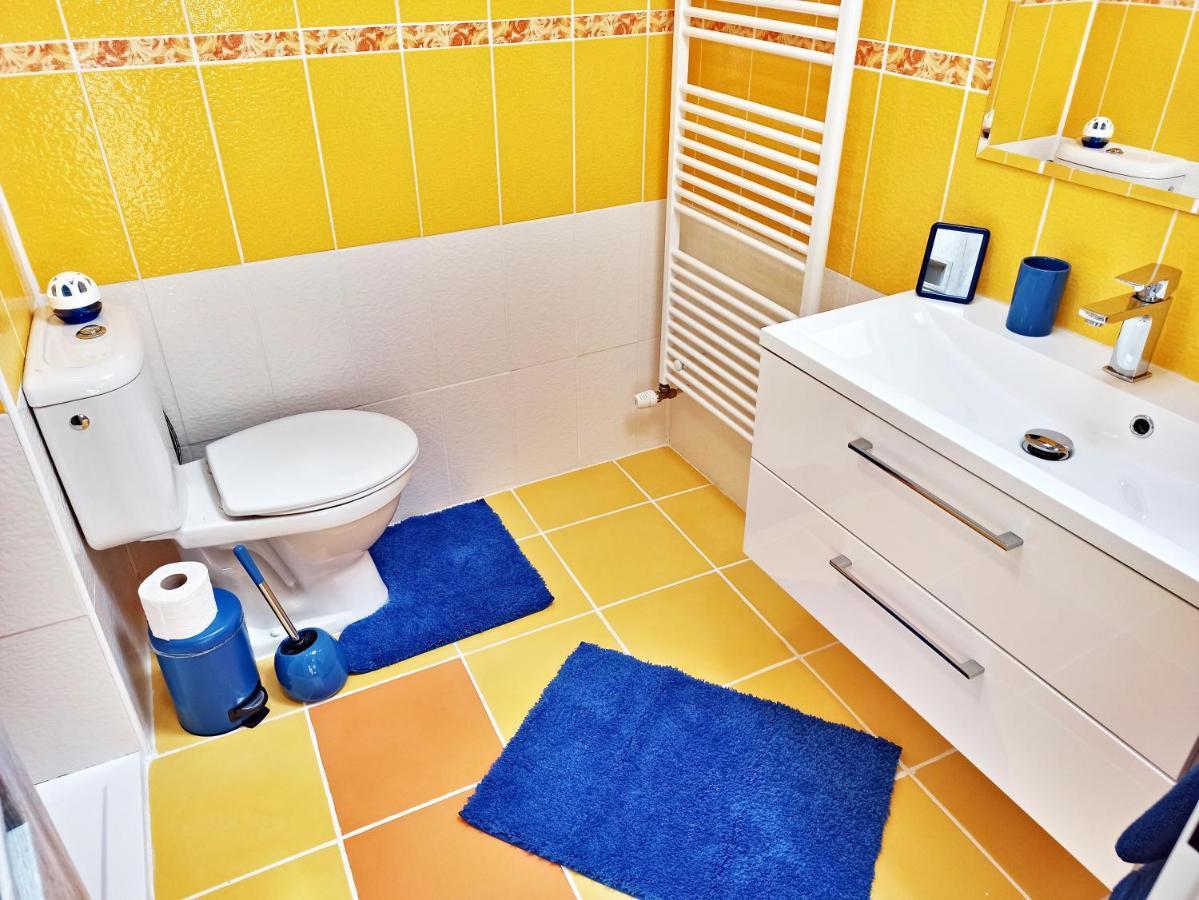 Shiny Star Apartman Spišská Nová Ves Екстериор снимка